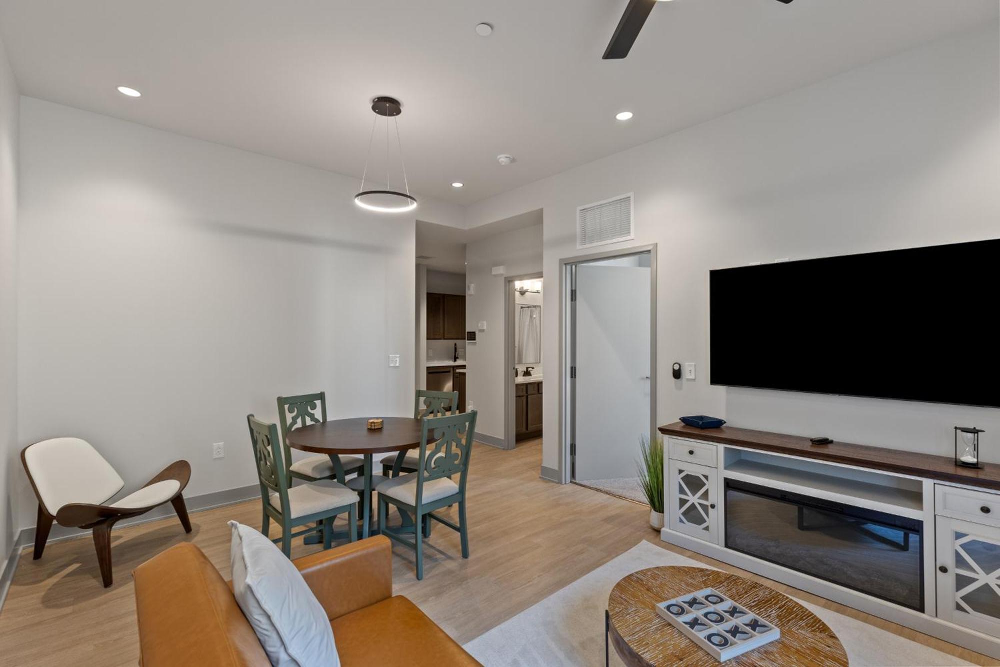 175 Lex - Walkable Downtown Lexington & Rupp Arena - Full Condos Eksteriør bilde