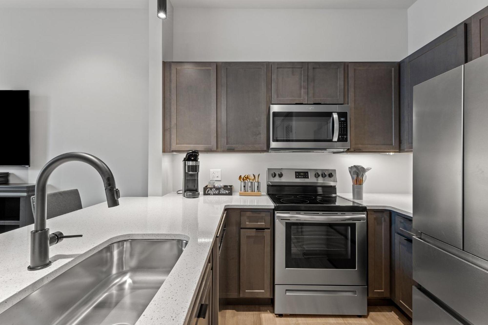 175 Lex - Walkable Downtown Lexington & Rupp Arena - Full Condos Rom bilde