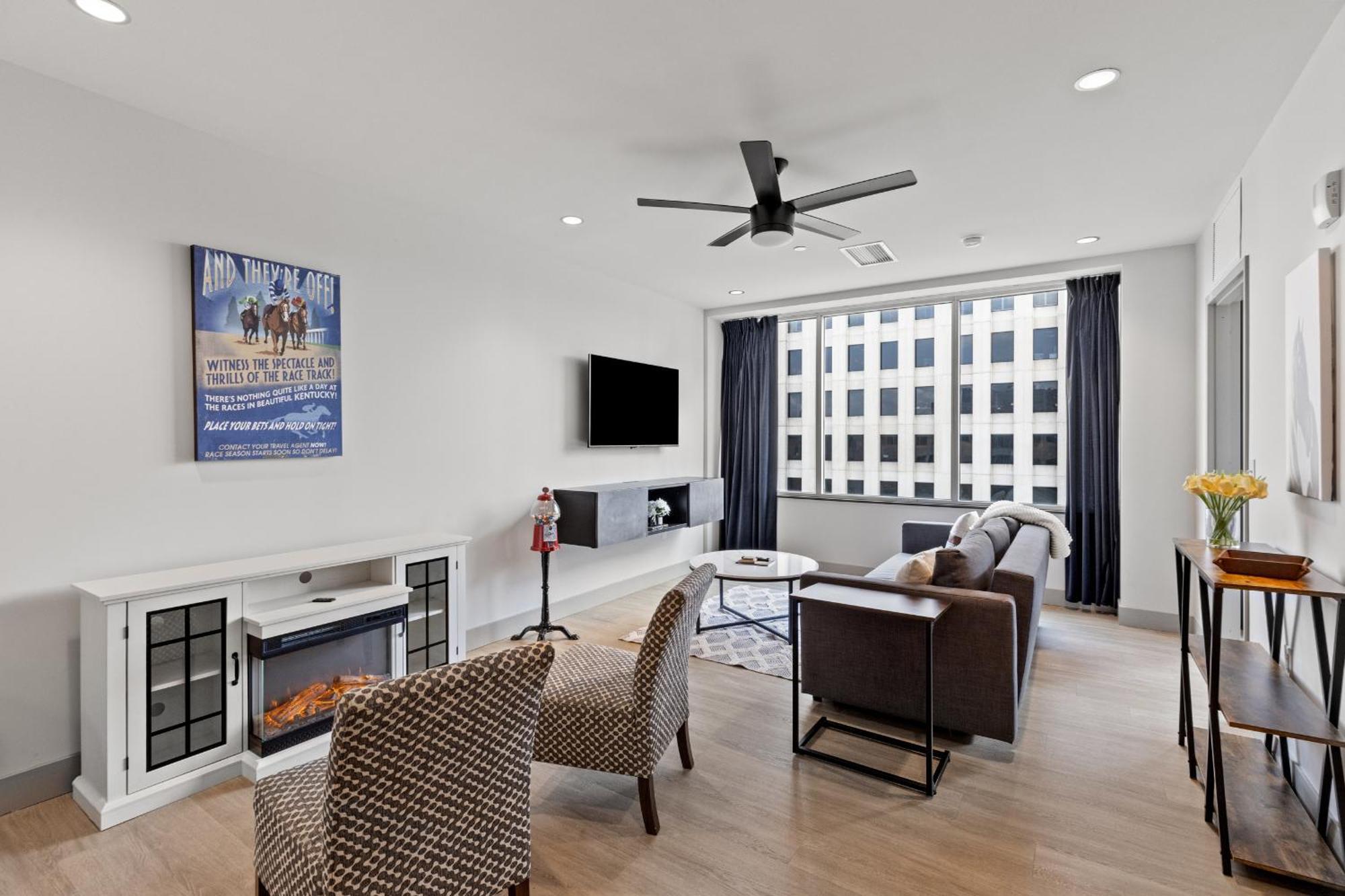 175 Lex - Walkable Downtown Lexington & Rupp Arena - Full Condos Eksteriør bilde