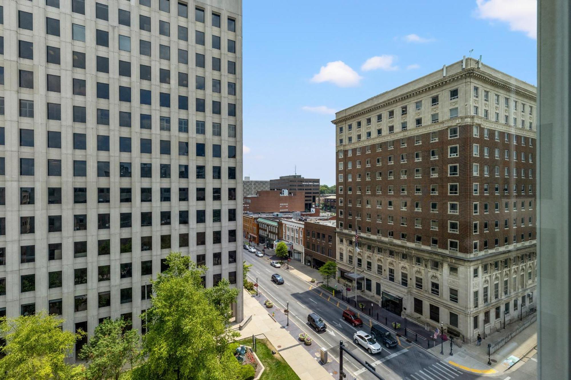 175 Lex - Walkable Downtown Lexington & Rupp Arena - Full Condos Eksteriør bilde